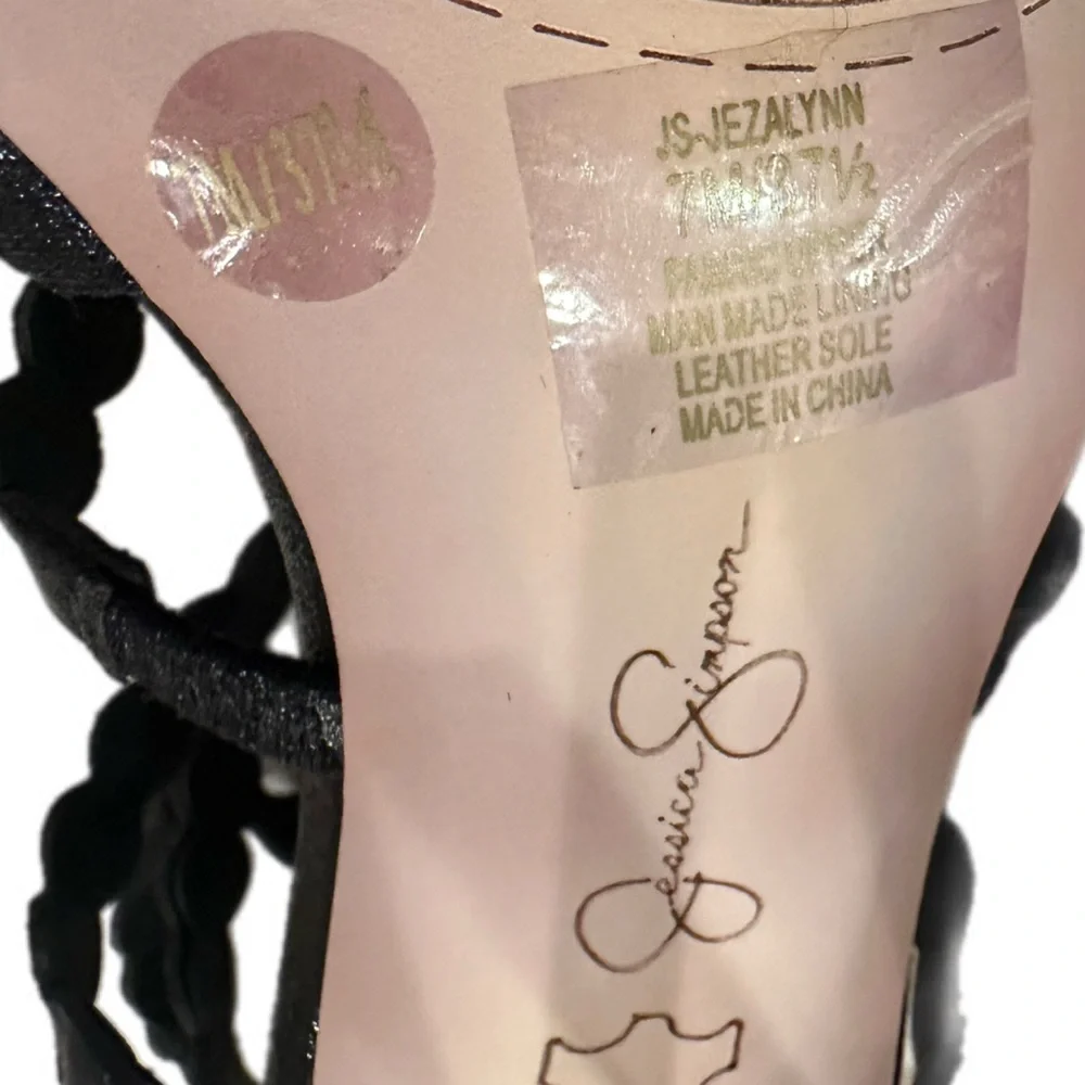 Jessica Simpson preowned great